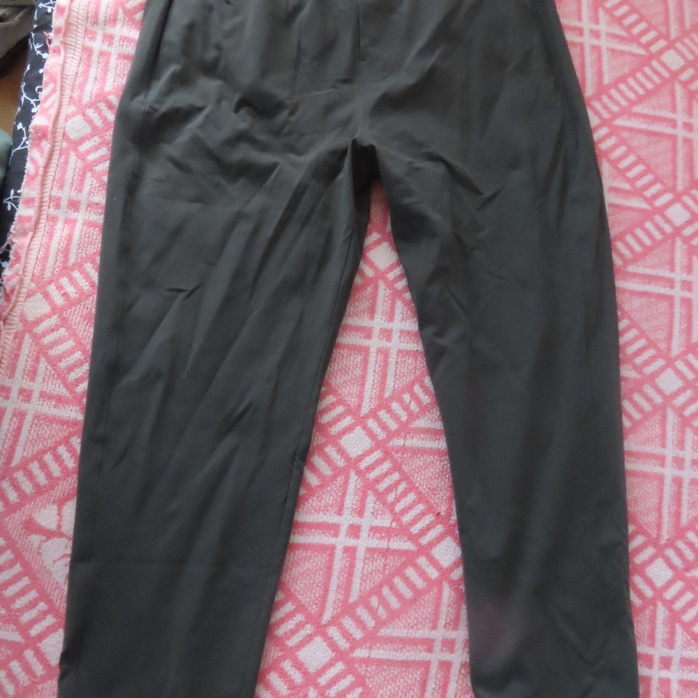 Public Rec All Day Everyday Athletic Performance Sweatpants 36x28 olive green